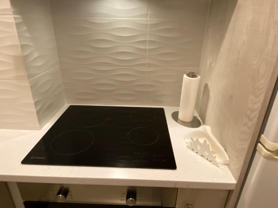 Cozy And Comfortable Apartment In Athens Center Bagian luar foto